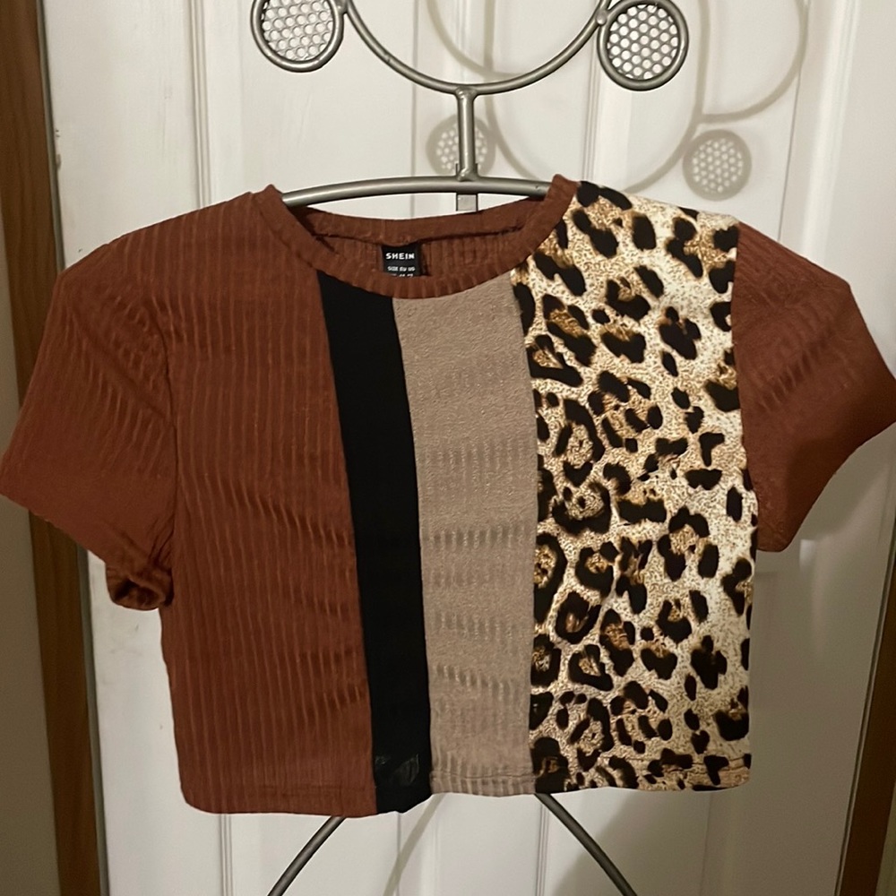 SHEIN Multi-Color Leopard Crop Top